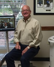 Dr. Borchers, DDS